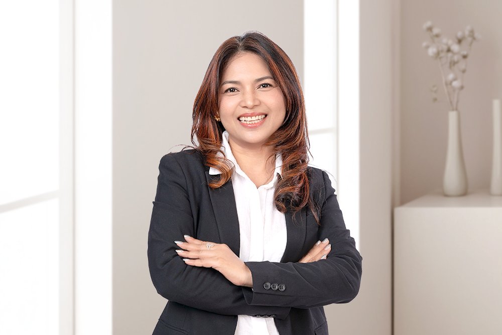 นางสาวมาลี เต็มไป